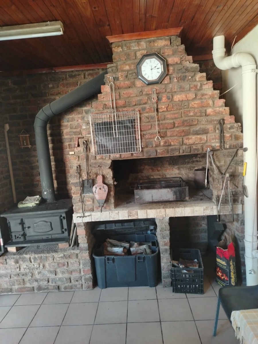 4 Bedroom Property for Sale in Bothasrus Eastern Cape